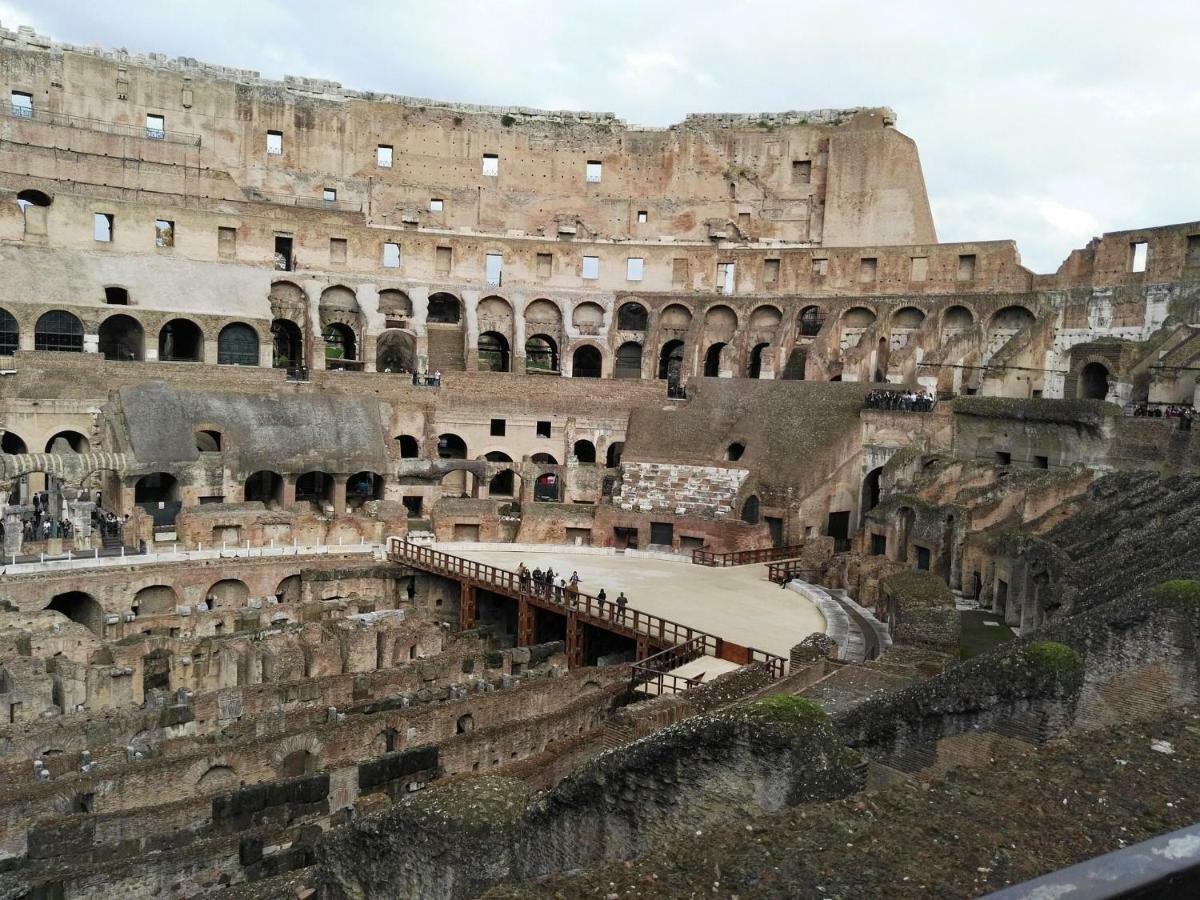 Central Station Low Cost Rome Exterior photo
